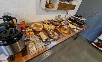 La Visa Hotel - Housity