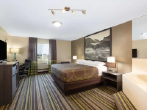 Super 8 by Wyndham Belgrade/Bozeman Airport Hotels in Belgrade