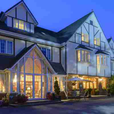 Old Weir Lodge Hotel Exterior