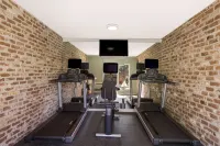 Best Western Sea Island Inn - Gym