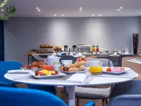 Seeko'o Hotel Bordeaux Hotels in der Nähe von Kulturzentrum Darwin Ecosysteme