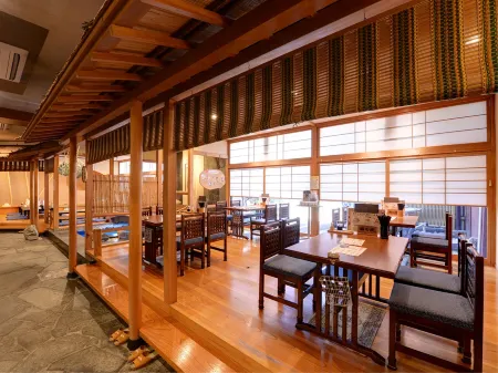 Kaifutei Nihonkai Отели рядом с достопримечательностью «Mt. Yahiko»