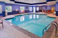 Homewood Suites by Hilton Dover - Swimmingpools