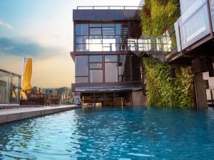 Romantic Suite Park Views - Bathtub, Pool, Gym