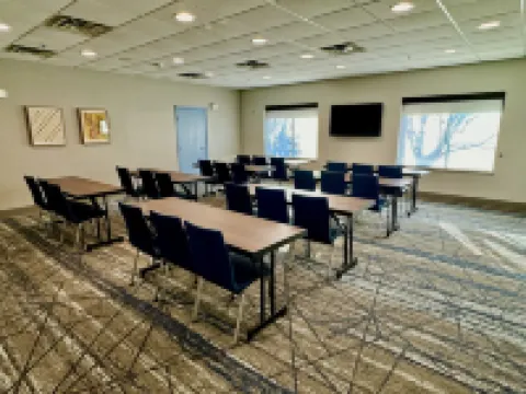 Holiday Inn Express & Suites DEWITT (SYRACUSE) by IHG Hotels in DeWitt