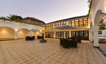 Silver Sands Serenity