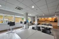密納提特蘭萬豪城市快捷酒店 - 早餐