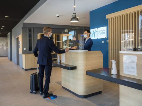 니스 공항 근처 호텔