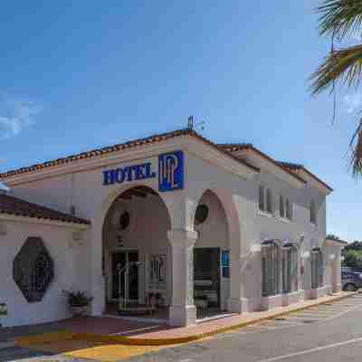 Playa de la Luz Hotel Exterior