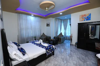 Hotel le Coorg 더 그레이터 라자스 씨트 주변 호텔