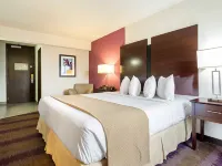 Holiday Inn & Suites Richmond - West End Hotels in Glen Allen