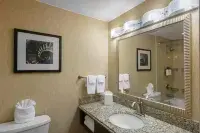 Crowne Plaza Boston - Woburn Hotels in Woburn