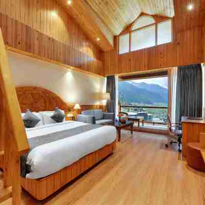 Tiaraa Hotels & Resorts - A Five Star Luxury Resort Manali Rooms