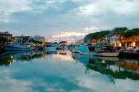 Flat Only 50m from the Beach in Caorle Các khách sạn ở Caorle