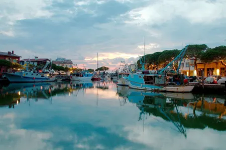 Bright Villa in Caorle with Private Garden