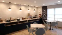 TownePlace Suites Minneapolis West/St. Louis Park Các khách sạn ở Saint Louis Park