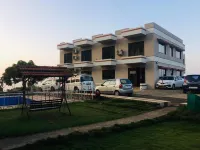 The Shelars Royal Inn Hotels in Pali t. ategaon