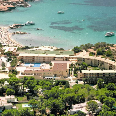Hotel Vibra Cala Tarida-3Sup Hotels near Sa Talaiassa