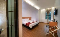 1 Million Hotel