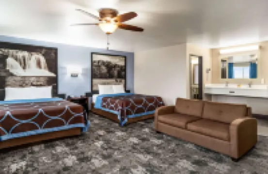 Super 8 by Wyndham Columbus/Edinburgh