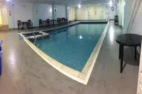 The Grand Burstin Hotel - Beach
