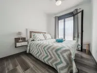 Modern Two Bedroom Apartment with Pool