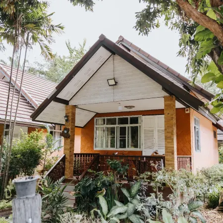 Pingview Villa Resort