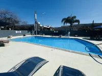 SureStay by Best Western Fresno Central - Pools