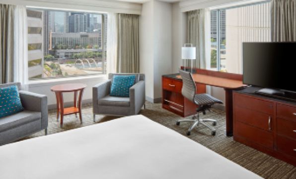 Marriott Downtown at CF Toronto Eaton Centre