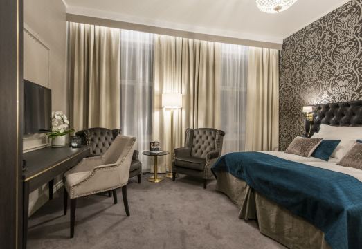 홈 호텔 그랜드 요빅 이미지