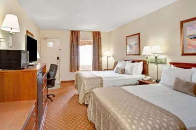 Ramada by Wyndham West Memphis Hotels in West Memphis