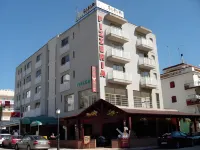 Aparthotel Safari Hotels in Calella