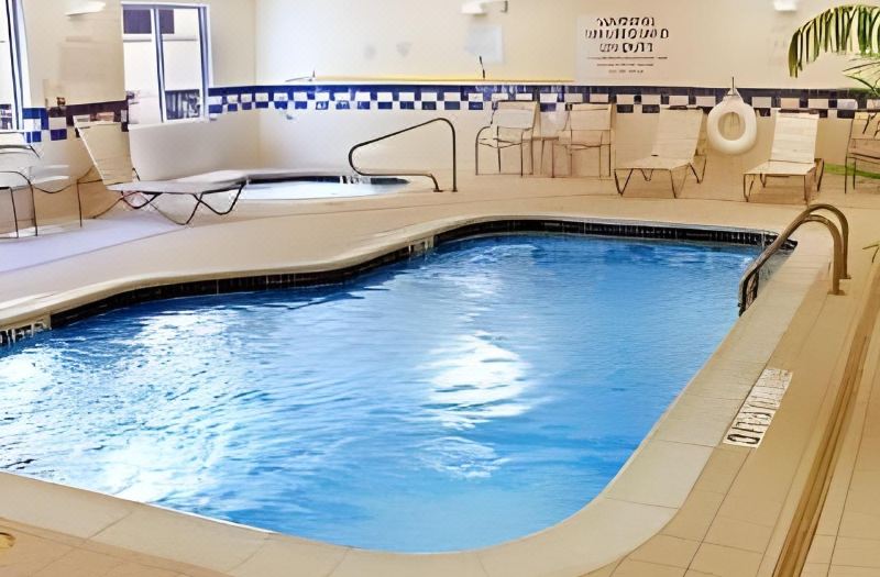 Fairfield Inn & Suites Denton photo 2