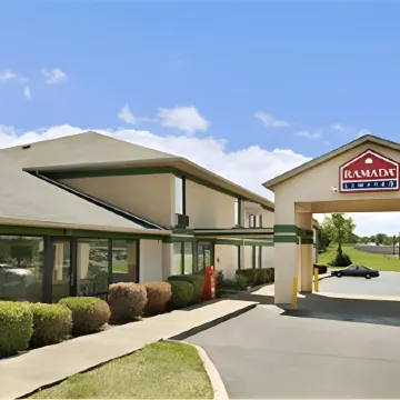 Baymont by Wyndham Springfield