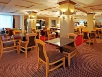 Holiday Inn Express & Suites Birmingham - Inverness 280