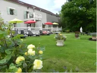 Le Petit Domaine de Bois Avril Hotels in Clamecy