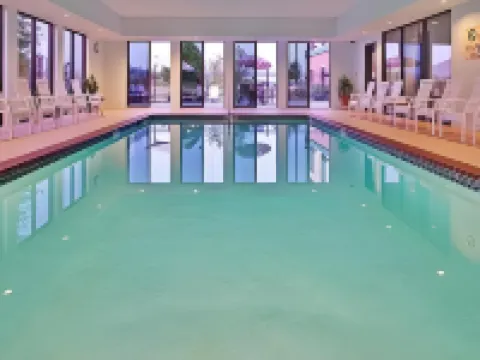 Holiday Inn Express & Suites DYERSBURG by IHG