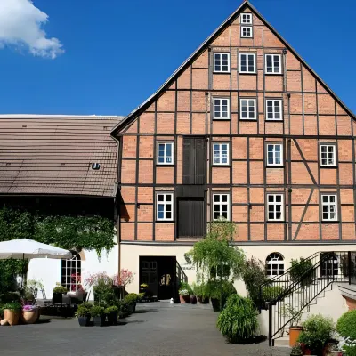 Romantik Hotel am Brühl Hotels near Old Town