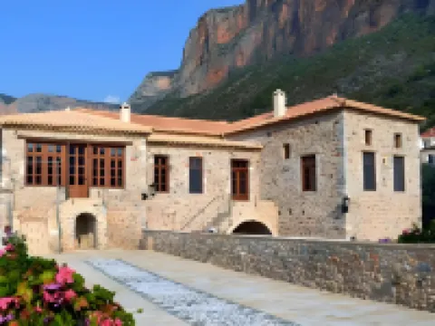 Archontiko Hatzipanayioti