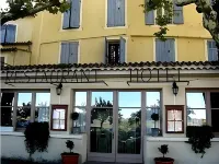 Hotellerie de l'Esplanade Các khách sạn ở Ginasservis