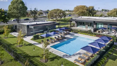 DoubleTree by Hilton Auckland Karaka Các khách sạn gần Possum Bourne Retirement Village