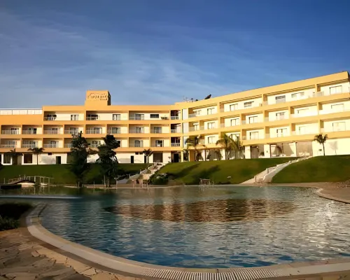Ramada by Wyndham Furnaspark Hotels in Formiga