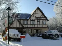 Pension Rapport in Tambara Plateau Отели рядом с достопримечательностью «Nagahiro Temple»