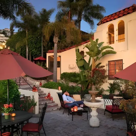 Casa Laguna Hotel & Spa