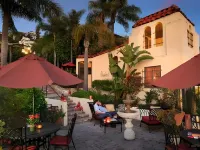 Casa Laguna Hotel & Spa
