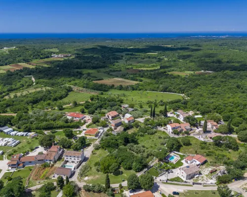 Fuma Hotels in Golas