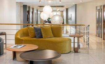 Argenta Tower Hotel & Suites