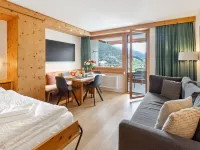 Guardaval Apt 207 - Pools