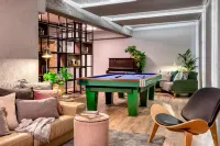 47 Luxury Suites Hotels in Vatanex