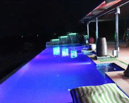 Champions Ranch Hotéis em Krishnagiri